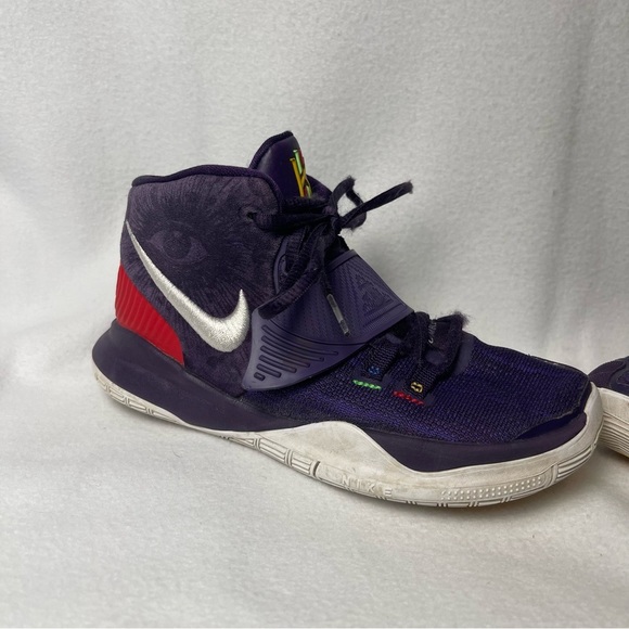 Kyrie Irving Purple Youth‎ 1.5 Nikes - Picture 4 of 14